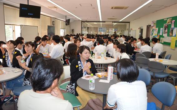 在校生・卒業生との懇談会